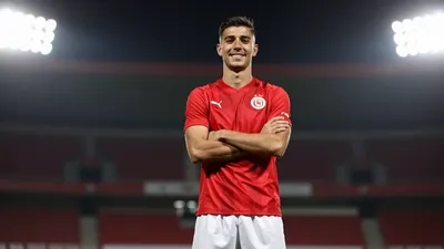 Kayserispor, altyapısından yetişen Mikail Kulaksız ile profesyonel sözleşme imzaladı