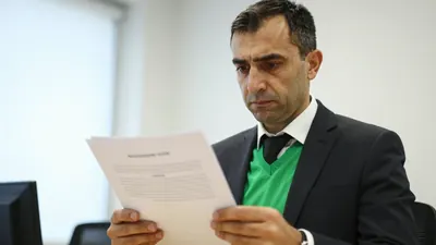 Kayserispor, Bursaspor maçındaki taraftar olayları nedeniyle 210 bin TL para cezası aldı ve Kuzey Tribünü'ndeki bazı...